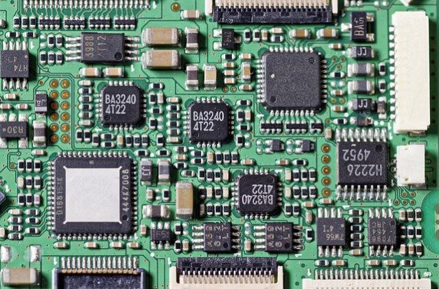 What is Integrated Circuit in Computer? Magic of VLSI | Voltage Lab